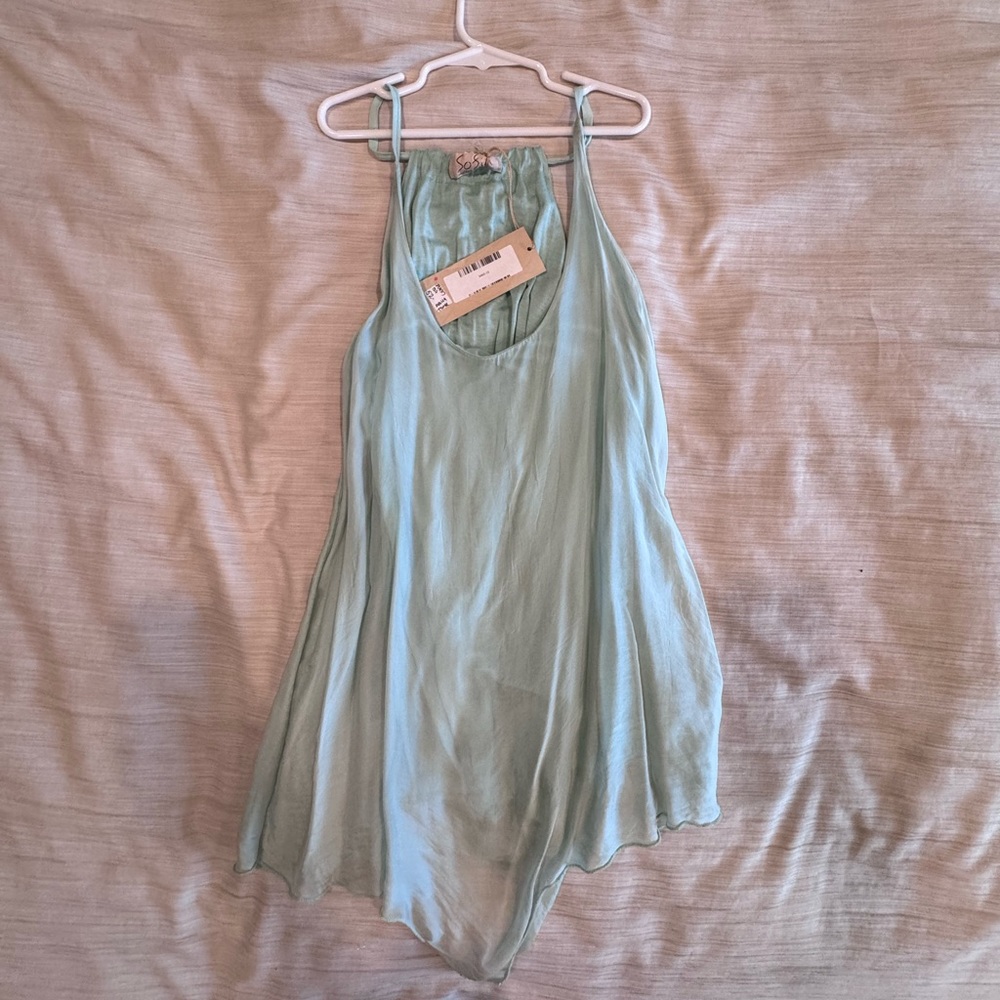 Green tank top size XS